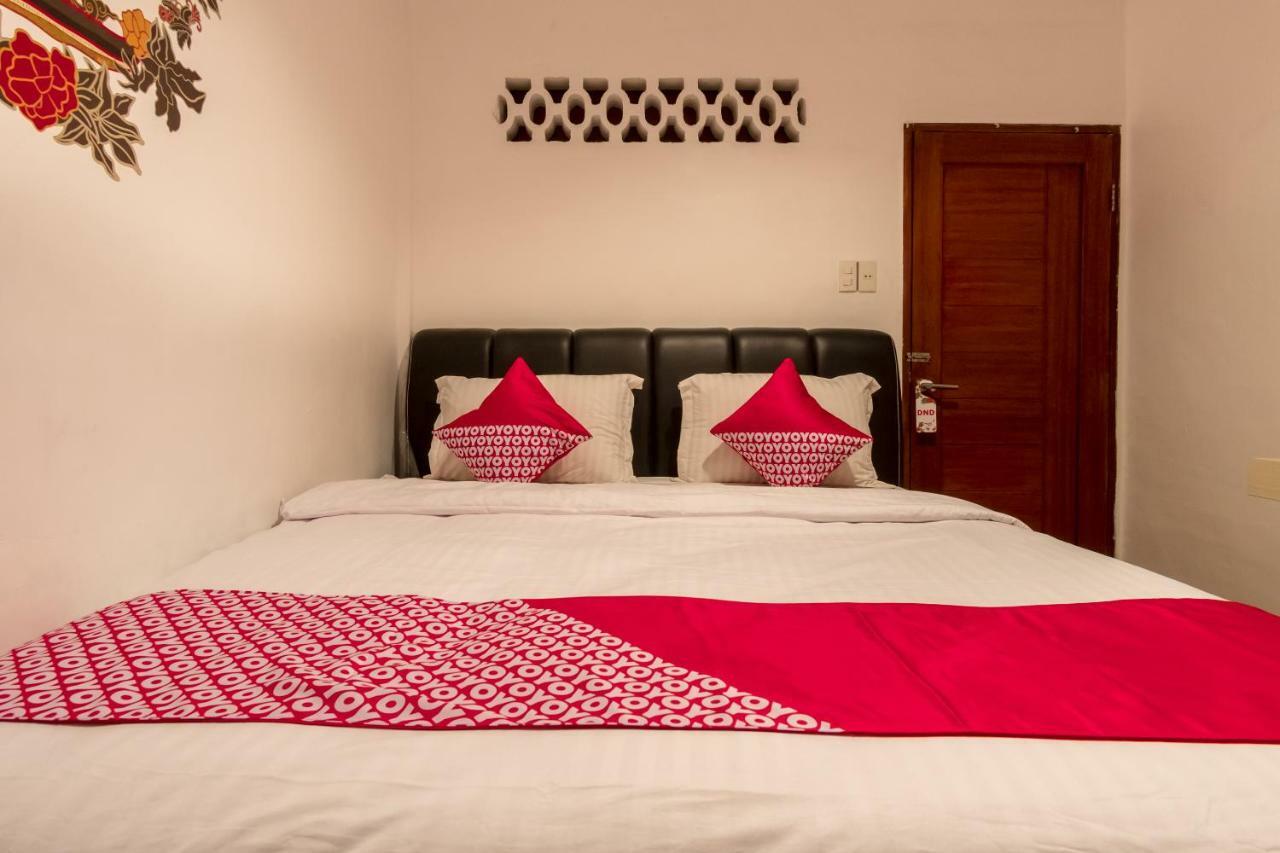 Oyo 619 Naufal Guest House Syariah Medan Extérieur photo